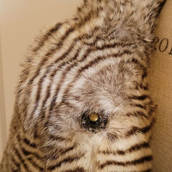 - Angie Faux Fur Jacket - Picture 3 of 13